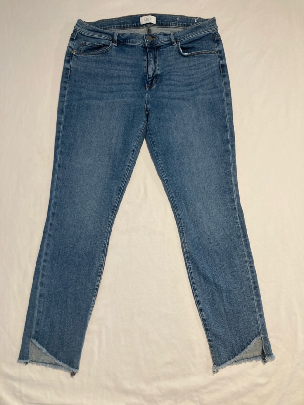 LOFT Medium Blue High-Rise Ankle Skinny Jeans Size 10 (Item No. R18)